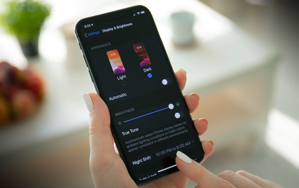 Turning on Dark Mode for Instagram Android